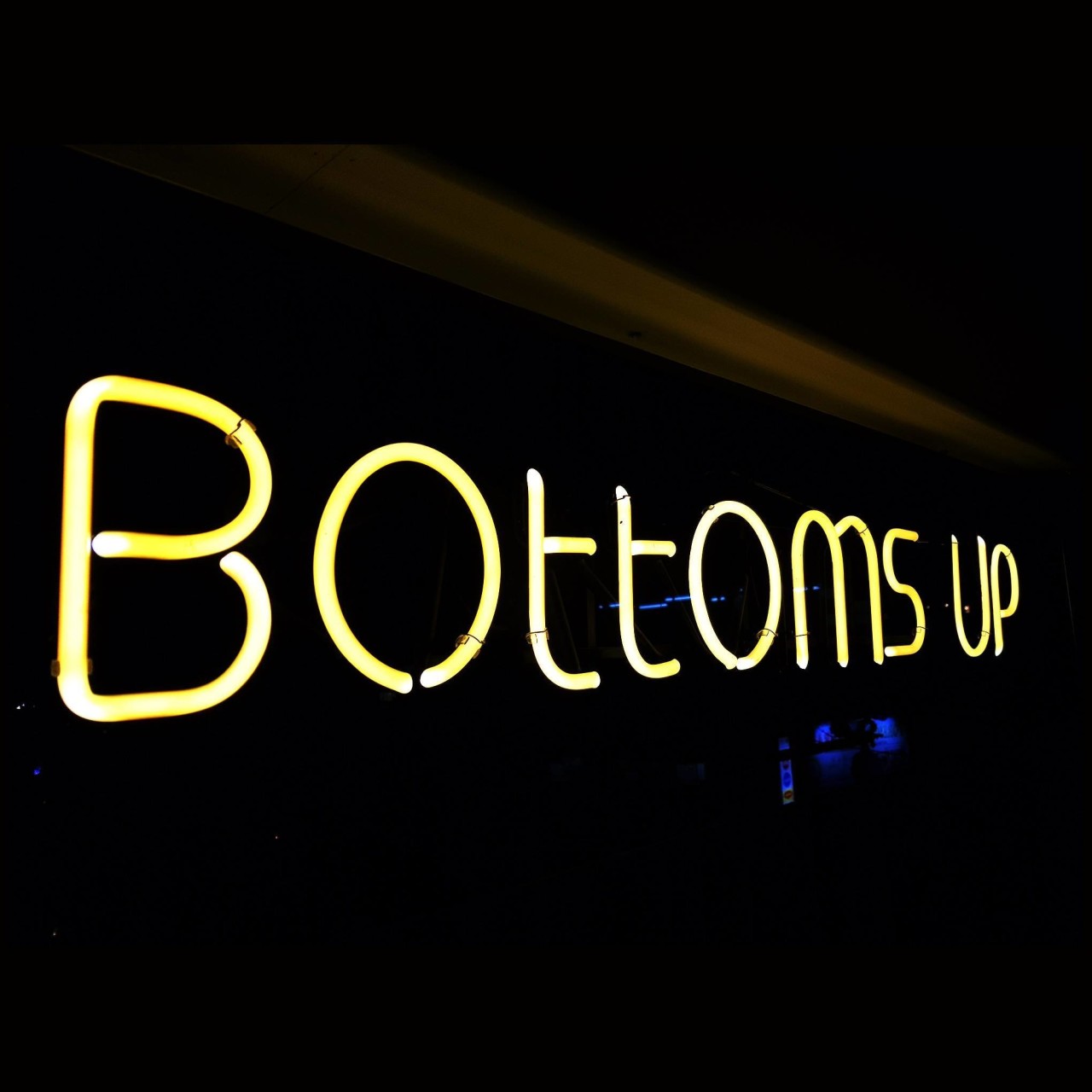 Bottoms Up Seoul